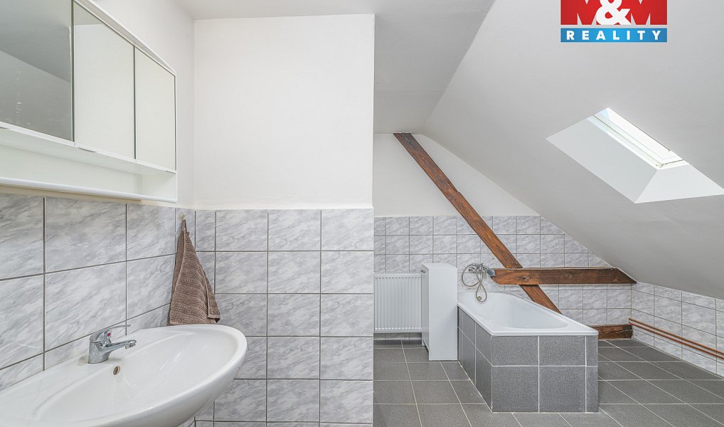 Prodej zemědělského objektu 144 m², Vlkaneč – náhled fotky 10