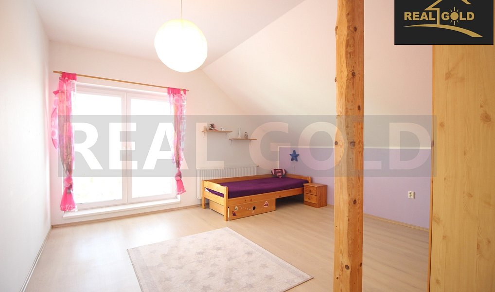 Prodej domu 280 m² s pozemkem 258 m², Bohušice – náhled fotky 9