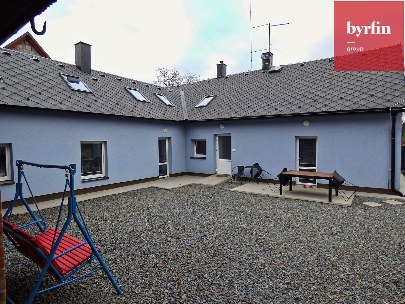 Pronájem bytu 3+kk 94 m² — photo 2