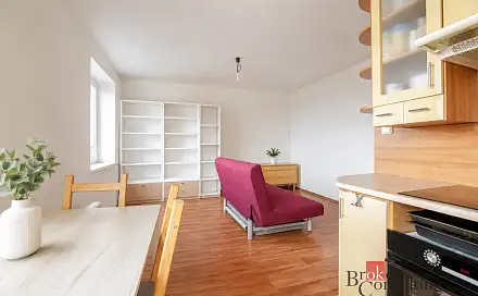 Pronájem bytu 2+1 56 m²