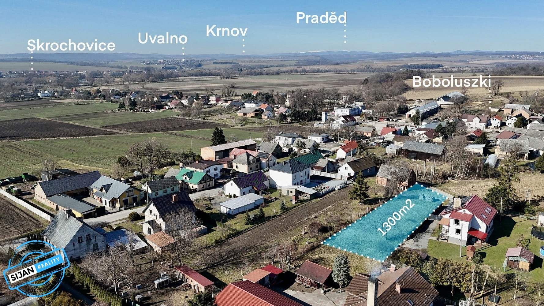 Prodej stavebního pozemku 1 300 m²