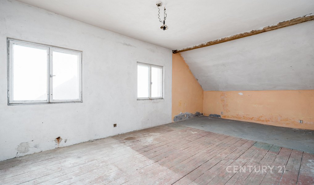 Prodej domu 244 m² s pozemkem 326 m², Benešov nad Ploučnicí – náhled fotky 14