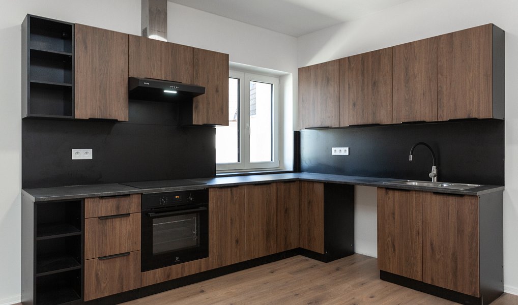 Pronájem bytu 3+kk 88 m², Buštěhrad – náhled fotky 4