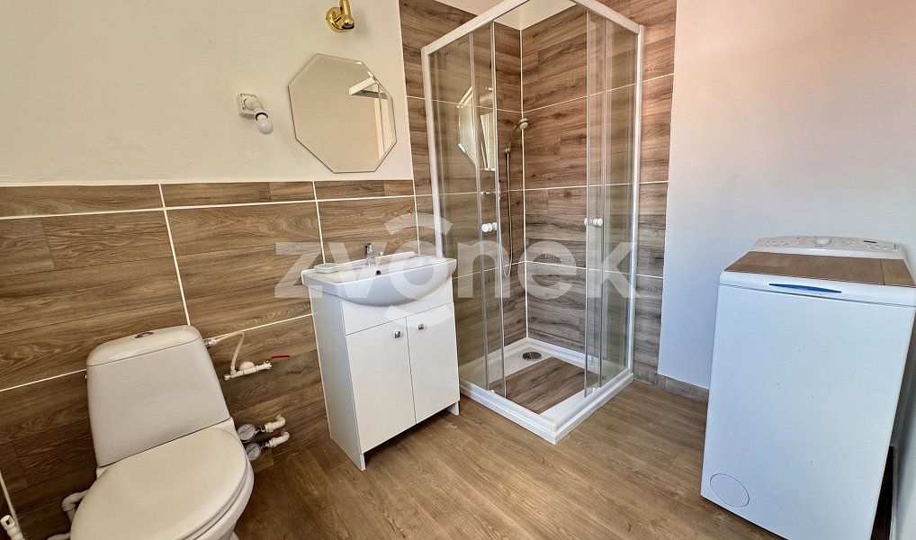 Prodej bytu 2+1 64 m², Zlín – náhled fotky 9