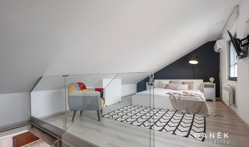 Prodej domu 210 m² s pozemkem 214 m², Ivančice – náhled fotky 7