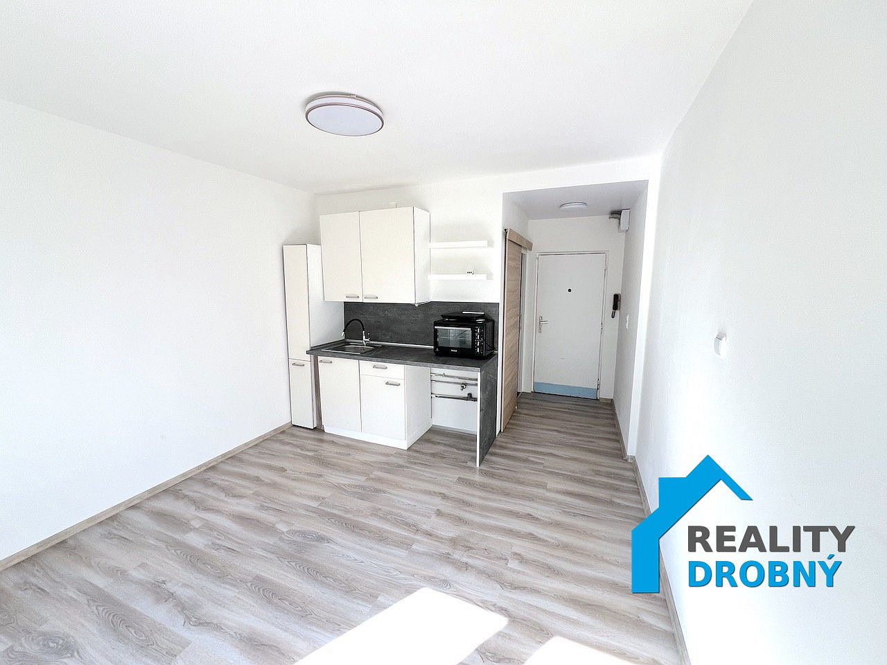 Prodej bytu 1+kk 19 m² – fotografie 4