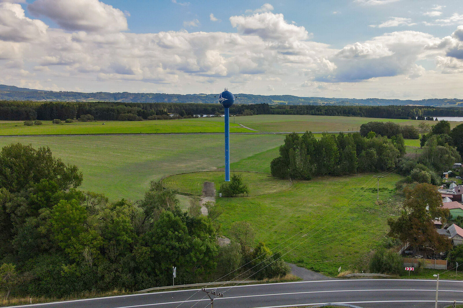 Prodej stavebního pozemku 998 m²