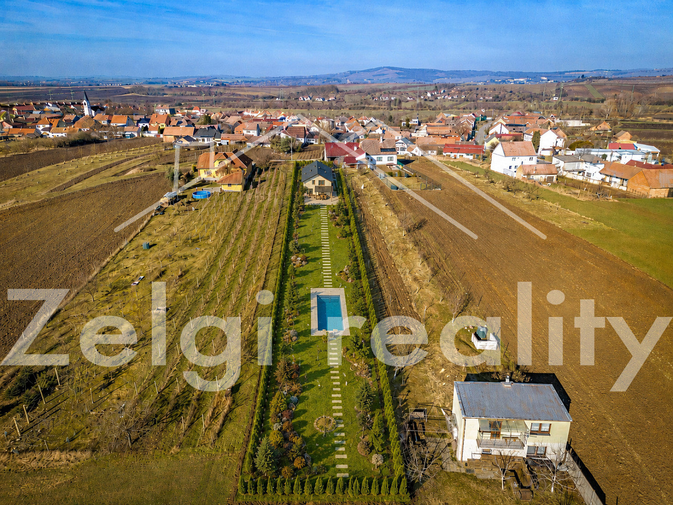 Prodej stavebního pozemku 2 691 m² – fotografie 4