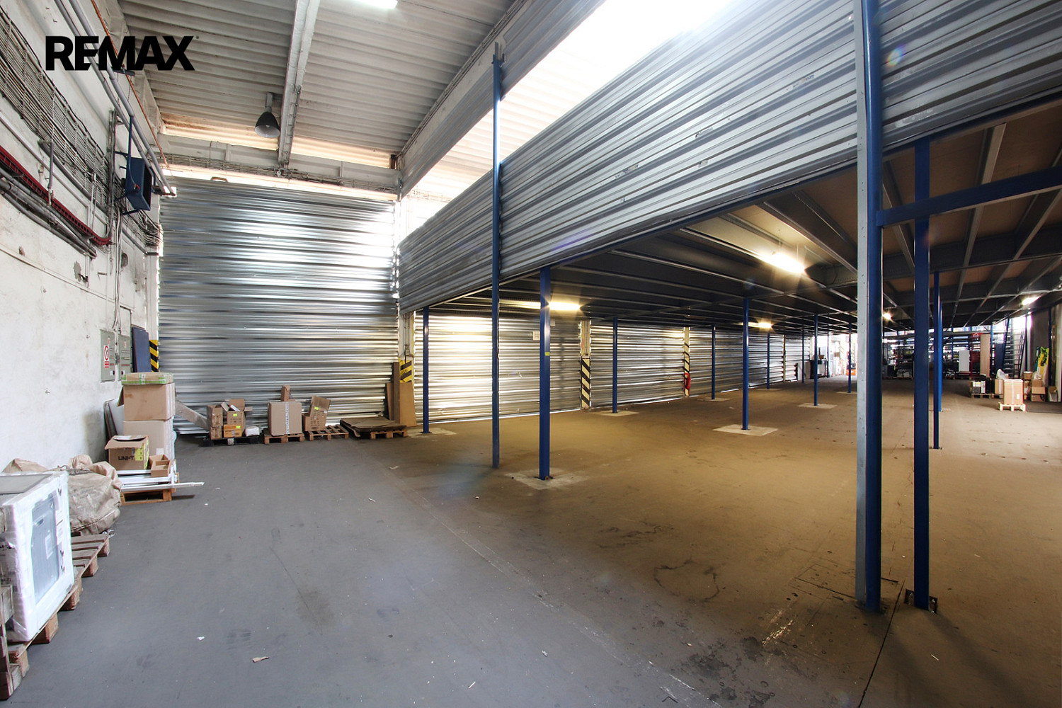 Pronájem skladovacích prostor 990 m² — photo 4