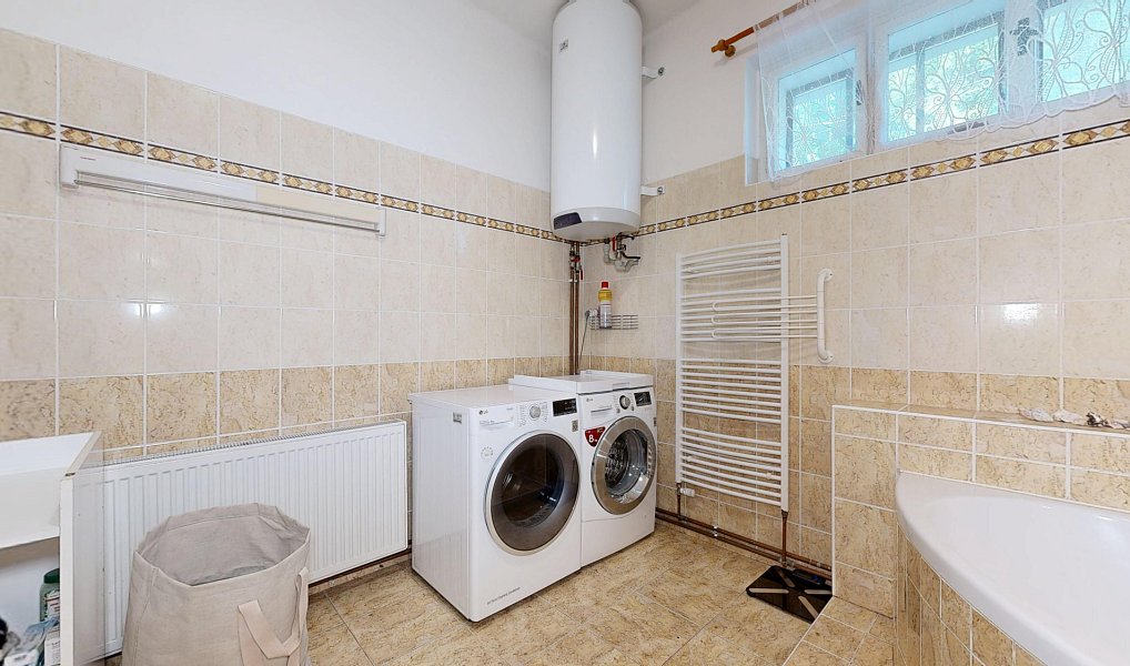 Prodej domu 340 m² s pozemkem 4 725 m², Verneřice – náhled fotky 25