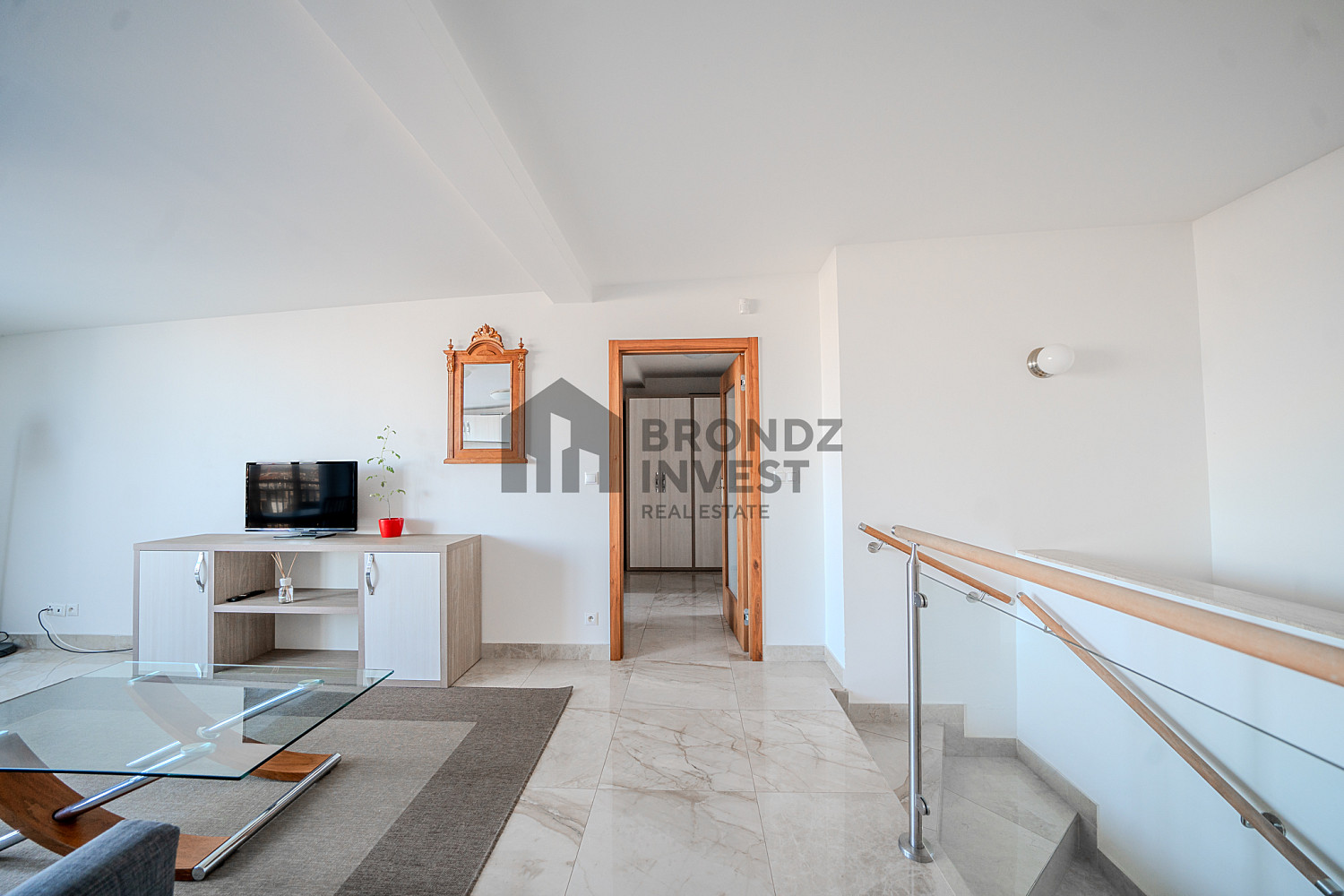 Pronájem bytu 3+kk 70 m² – fotografie 5