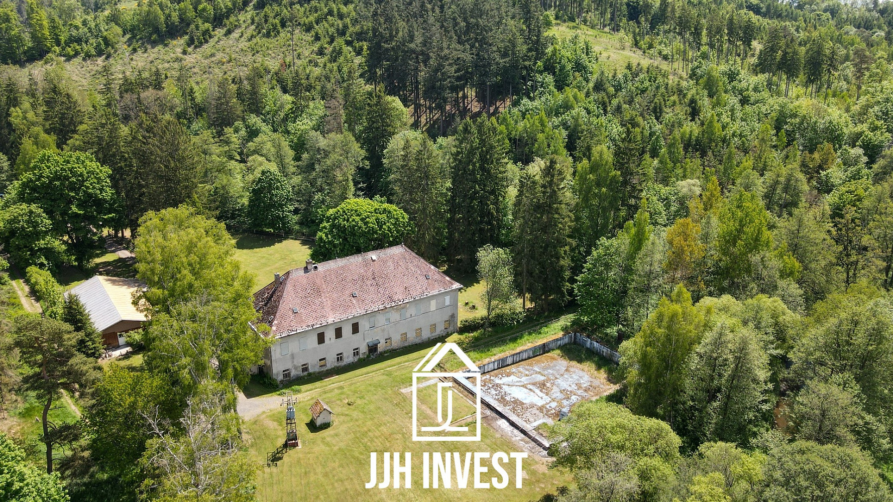 Prodej nájemního domu, činžáku 880 m² – fotografie 5
