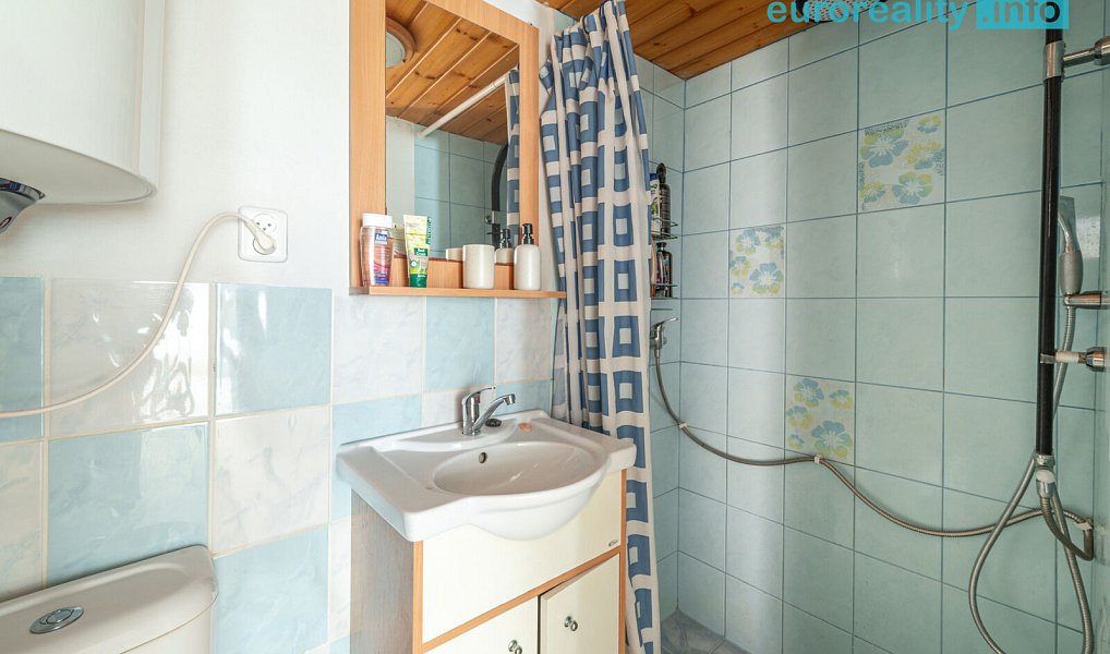 Prodej chaty/chalupy 70 m² s pozemkem 527 m², Cheb – náhled fotky 14