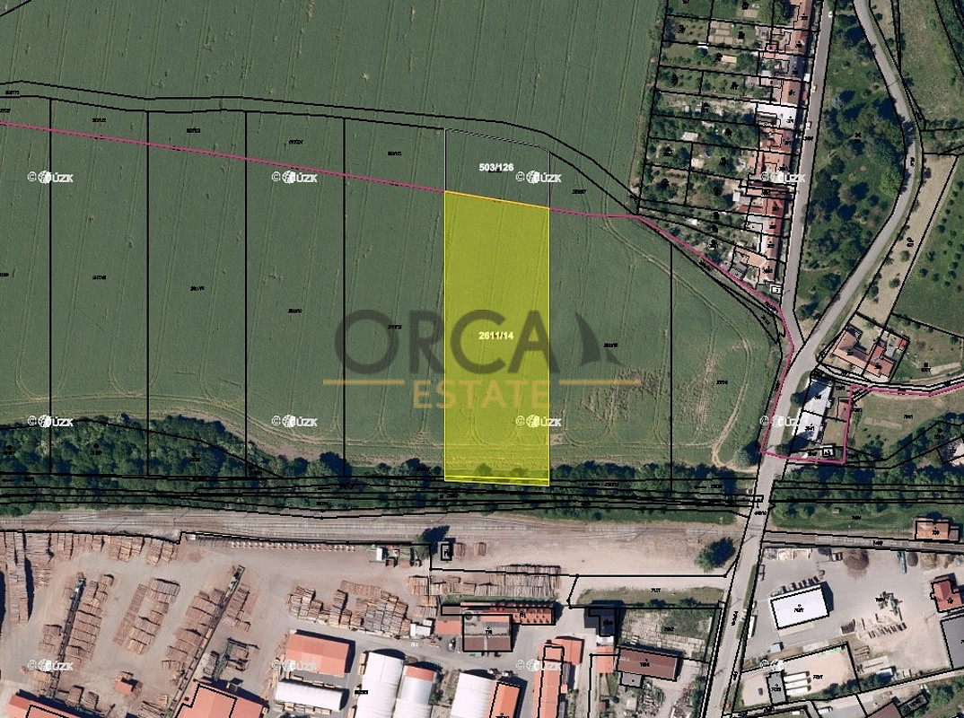 Prodej pole 8 104 m²