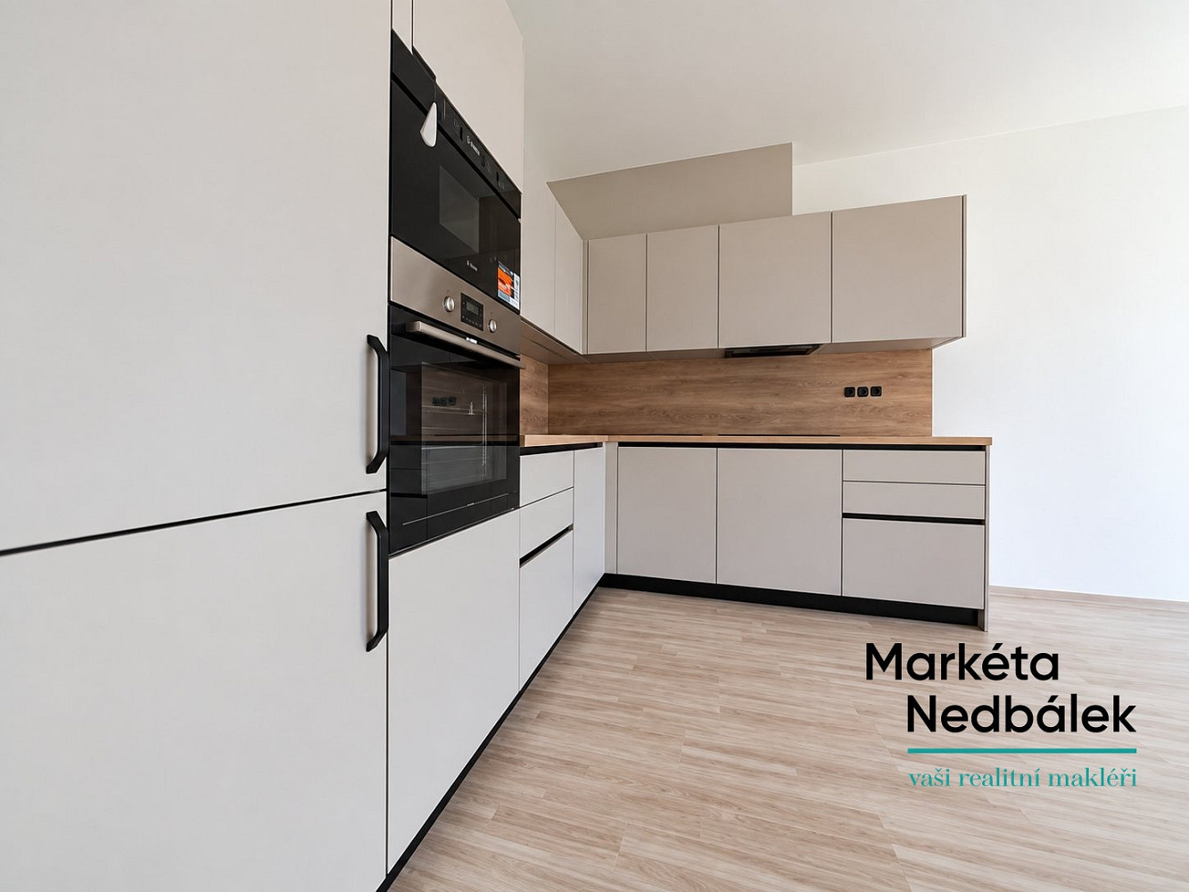 Pronájem bytu 2+kk 59 m² – fotografie 4