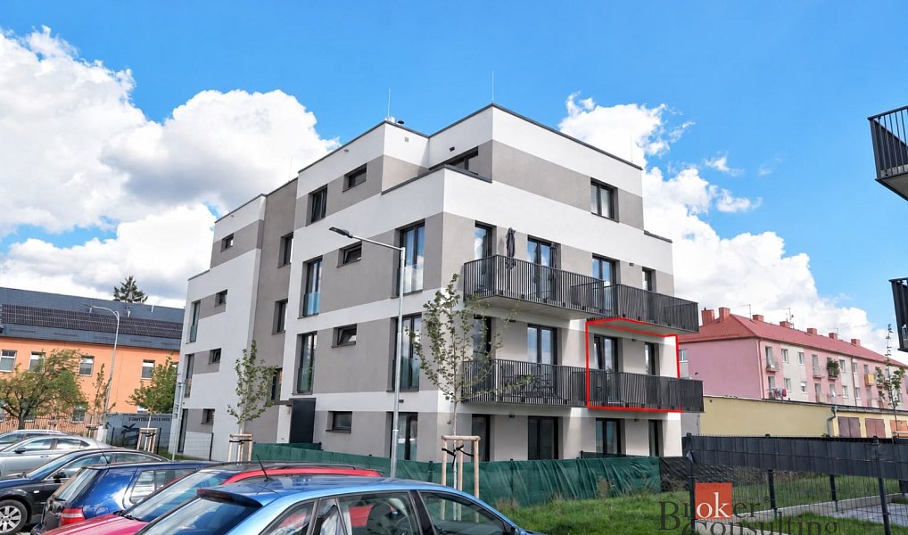 Pronájem bytu 2+kk 55 m², Dobřany – náhled fotky 2