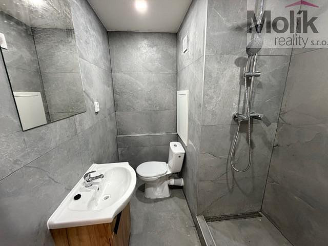Pronájem bytu 2+kk 39 m² – fotografie 5
