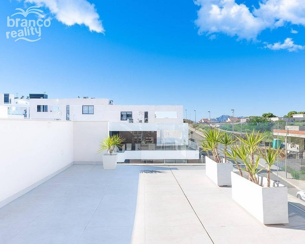 Prodej domu 160 m² s pozemkem 240 m² – pohled 6