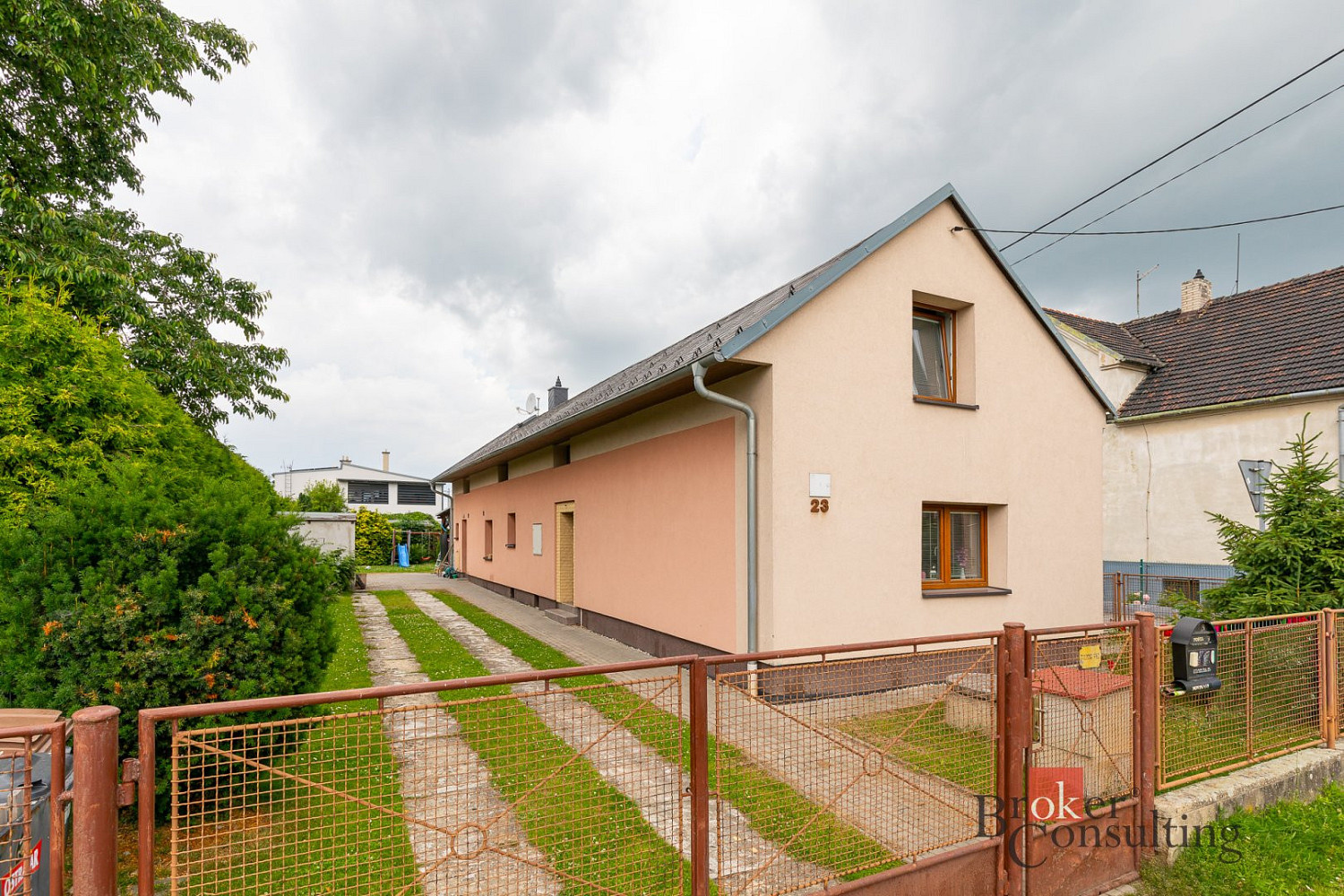 Prodej domu 220 m² s pozemkem 534 m²