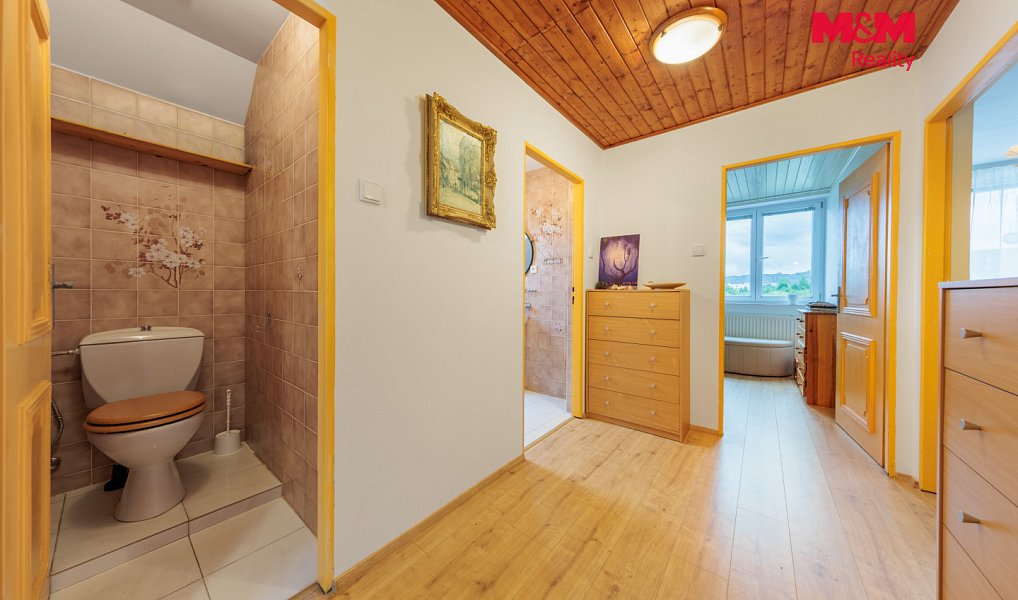 Prodej domu 330 m² s pozemkem 704 m², Karlovy Vary – náhled fotky 28