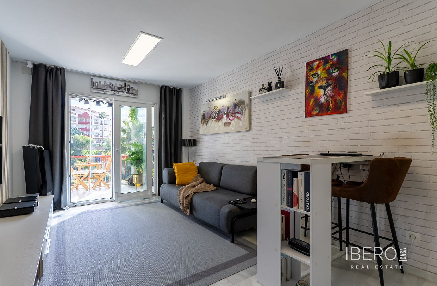 Prodej bytu 3+kk 81 m² – pohled 2