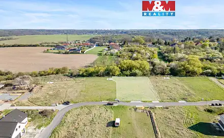 Prodej stavebního pozemku 1 764 m², Smečno, okres Kladno