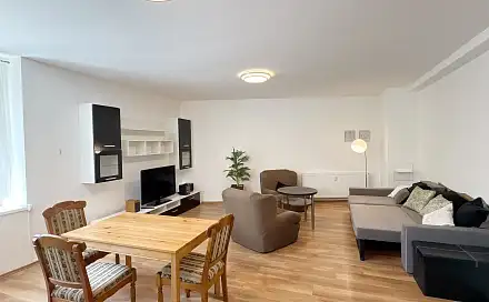Prodej bytu 1+kk 46 m², Úzká, Vejprty, okres Chomutov