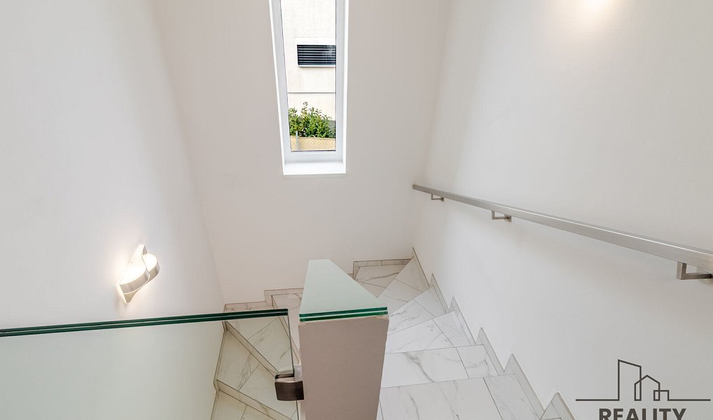 Prodej domu 191 m² s pozemkem 938 m², Všechovice – náhled fotky 25
