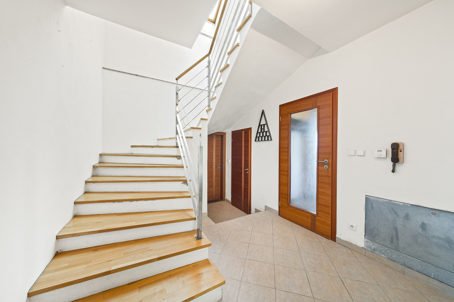 Prodej domu 178 m² s pozemkem 1 100 m² – fotografie 4