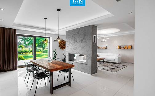 Prodej domu 385 m² s pozemkem 1 560 m², Parmová, Nymburk