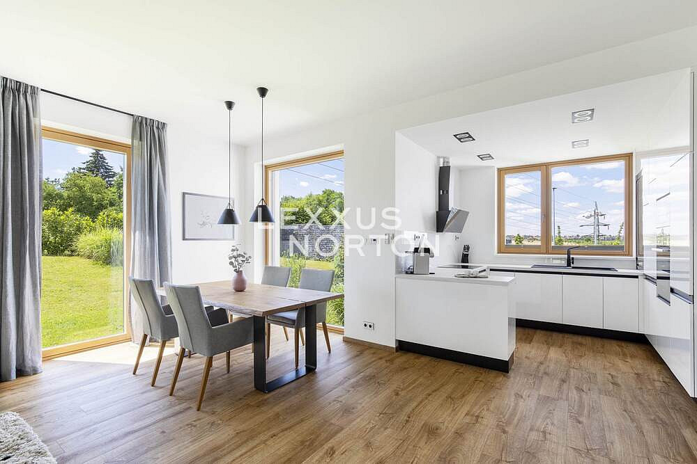 Prodej domu 267 m² s pozemkem 959 m² – fotografie 3