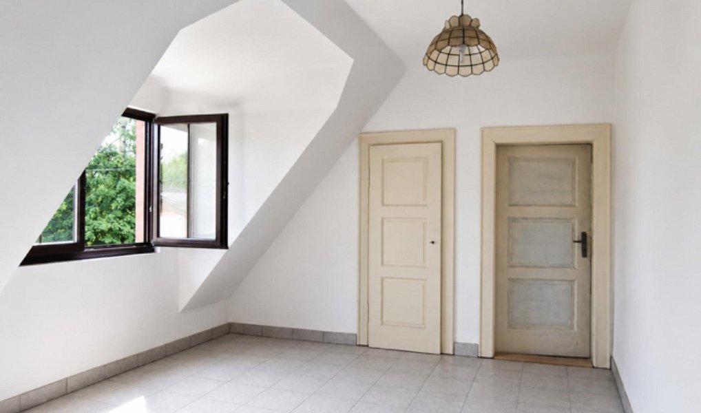 Prodej domu 145 m² s pozemkem 1 194 m², Strašice – náhled fotky 8