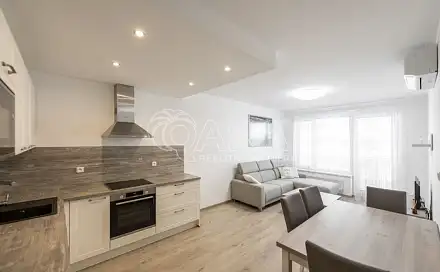 Pronájem bytu 2+kk 60 m²