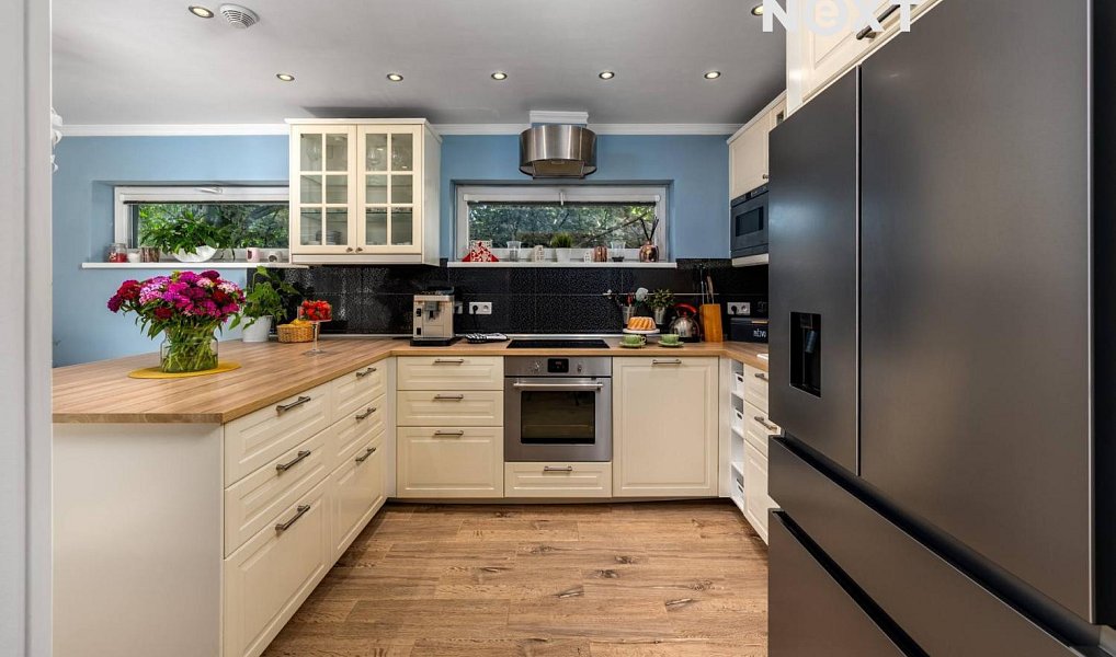 Prodej domu 135 m² s pozemkem 854 m², Mníšek pod Brdy – náhled fotky 8
