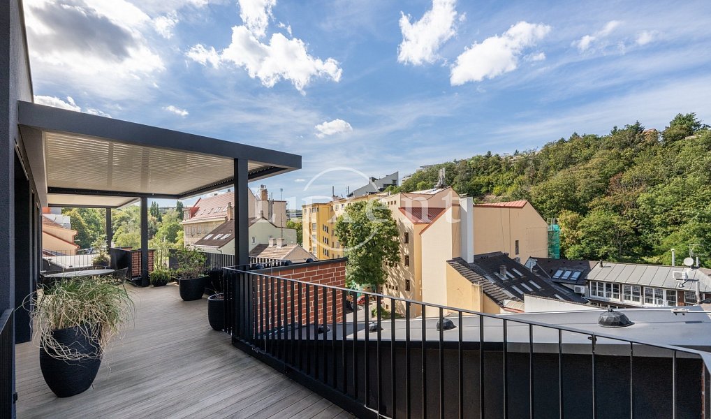 Prodej bytu 4+kk 191 m², Praha – náhled fotky 7