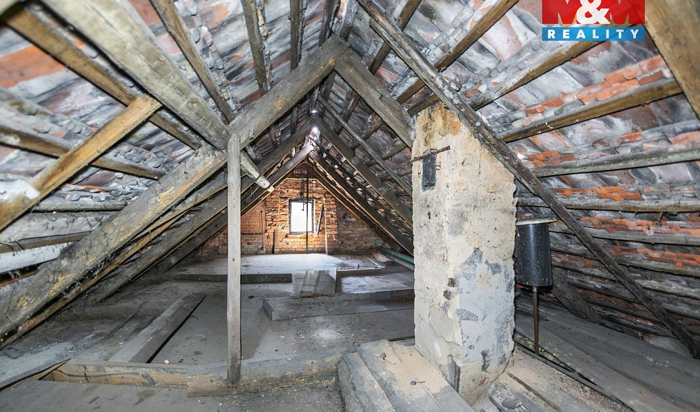 Prodej domu 70 m² s pozemkem 370 m², Kožlany – náhled fotky 16