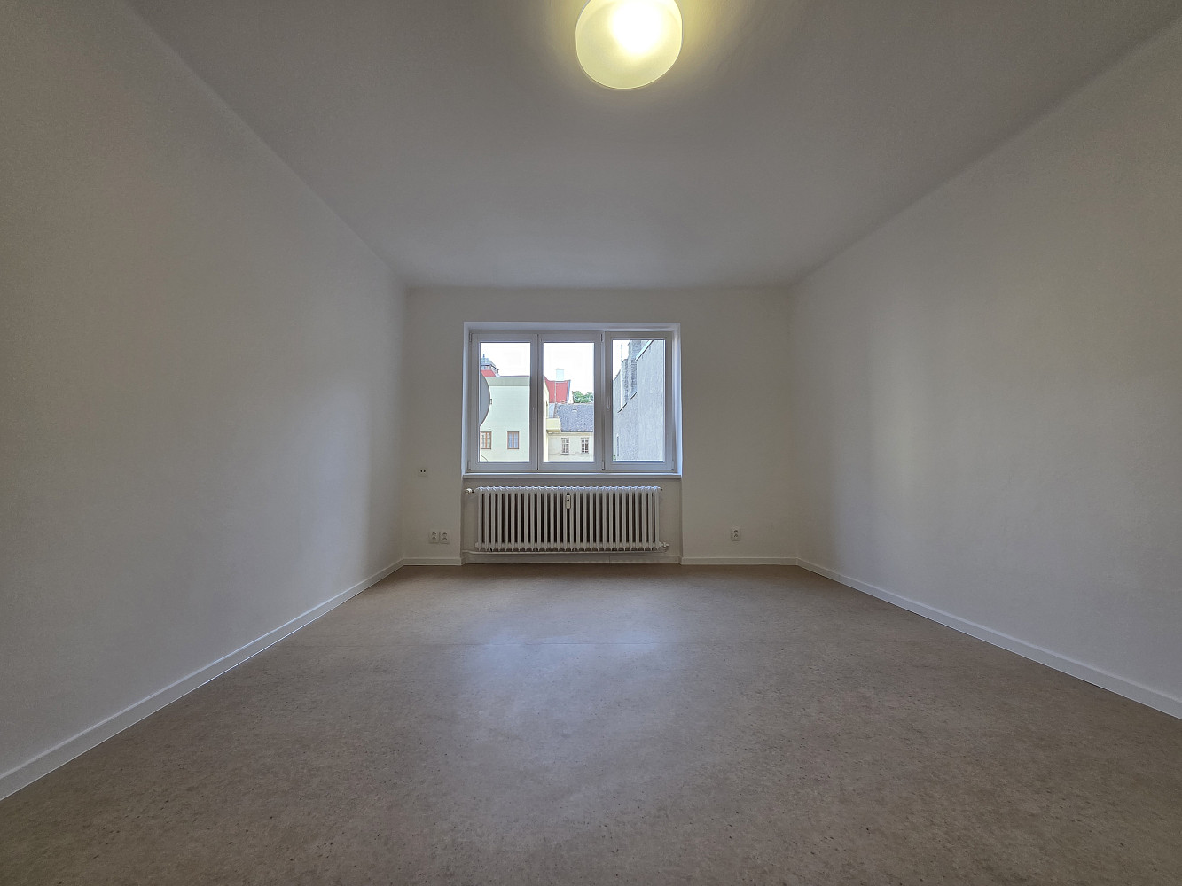 Pronájem bytu 2+1 65 m² — photo 4