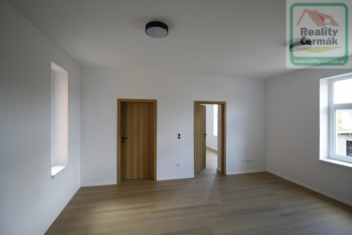Pronájem bytu 3+kk 60 m² – další