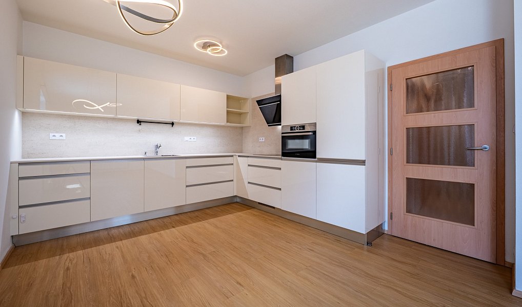 Prodej bytu 3+kk 129 m², Brno – náhled fotky 2