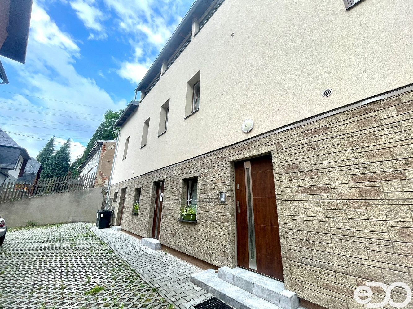 Pronájem bytu 3+kk 70 m² — photo 3
