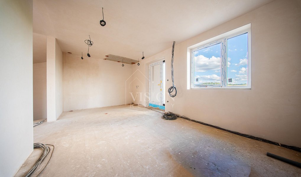Prodej domu 207 m² s pozemkem 401 m², Týnec nad Sázavou – náhled fotky 9