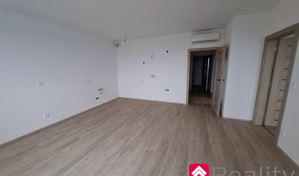 Prodej bytu 2+kk 67 m², Pohořelice – náhled fotky 3