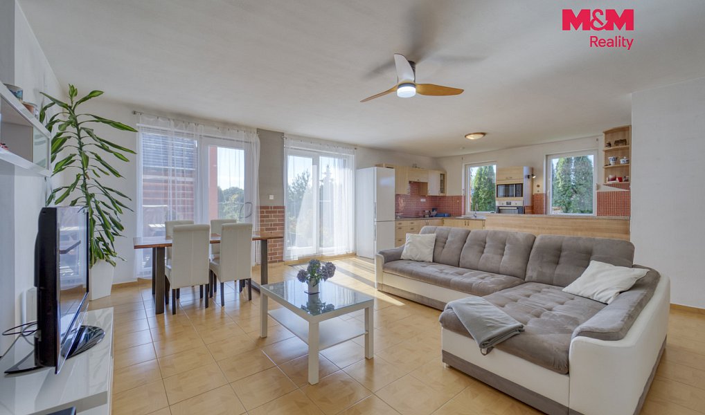 Prodej domu 216 m² s pozemkem 2 272 m², Bohutín – náhled fotky 2