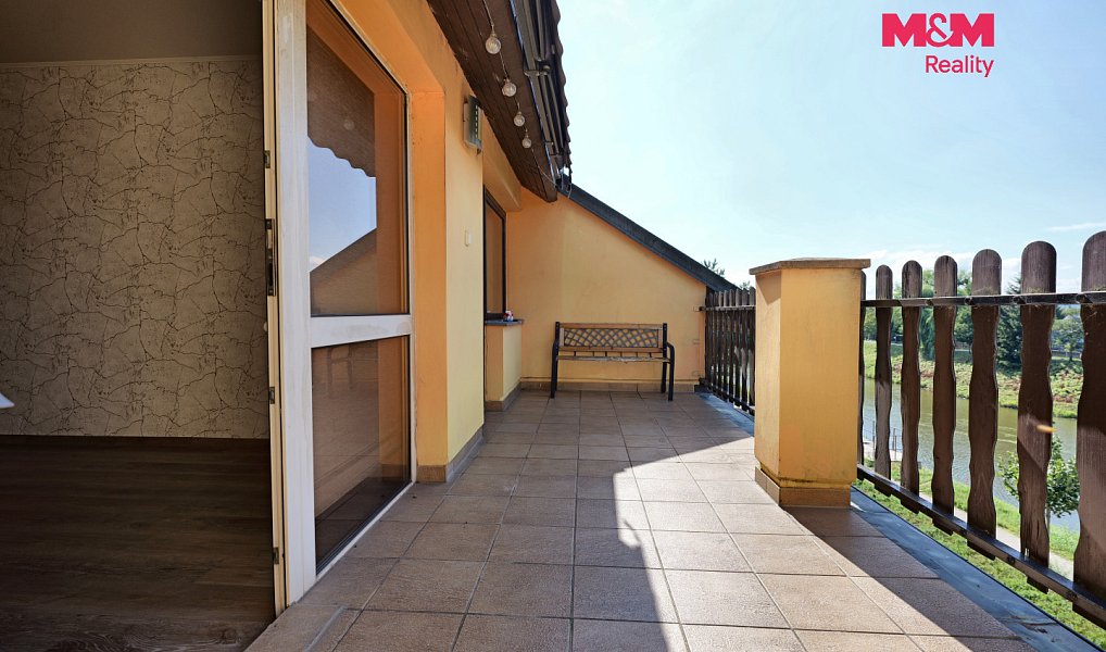 Prodej výrobních prostor 1 414 m², Kroměříž – náhled fotky 2