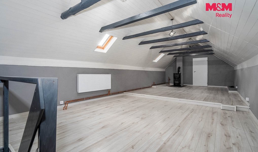 Prodej domu 165 m² s pozemkem 1 298 m², Lužná – náhled fotky 3