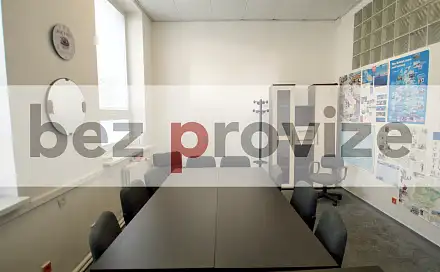 Pronájem kanceláře 18 m², Ocelářská, Praha 9