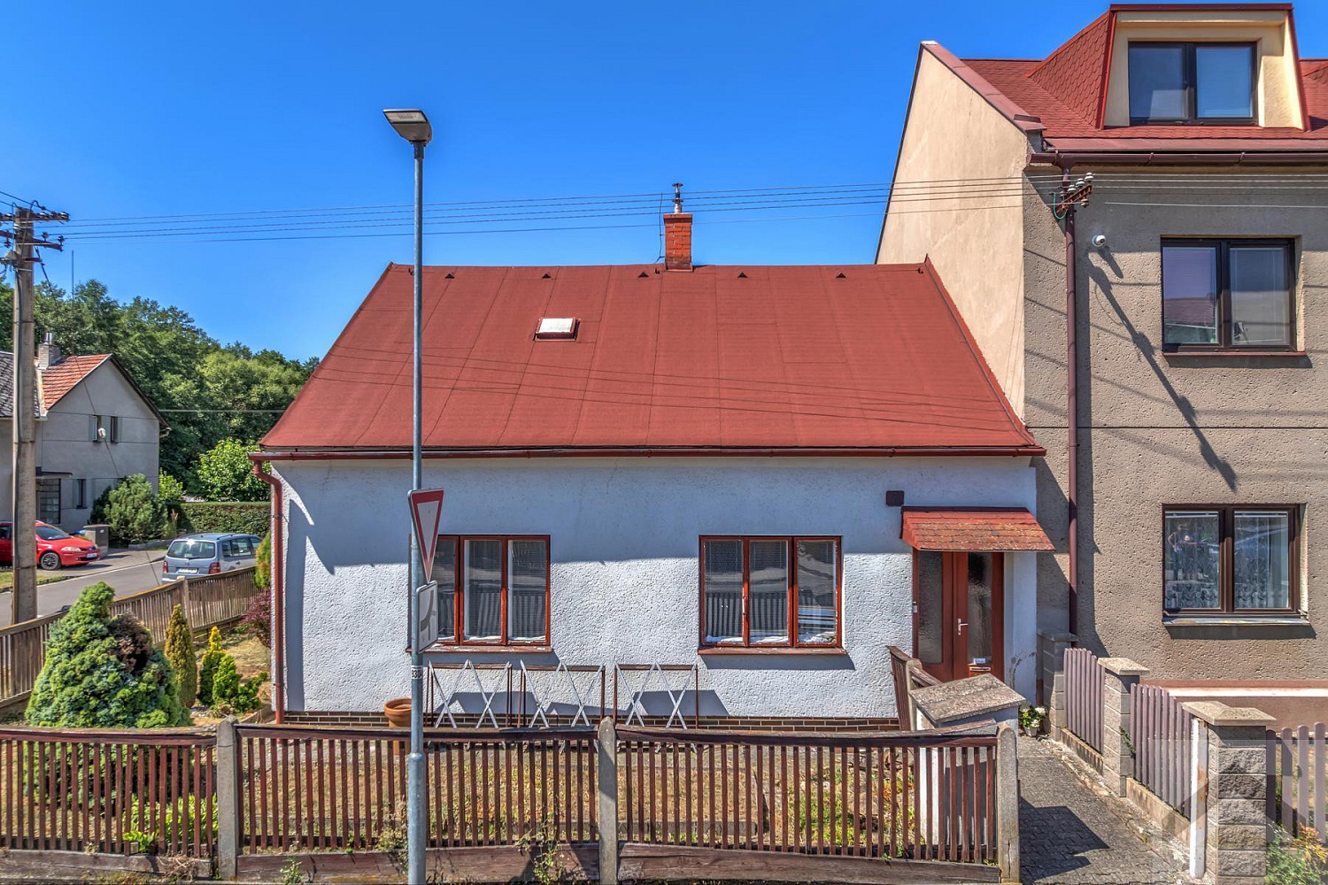 Prodej domu 170 m² s pozemkem 391 m² – fotografie 2