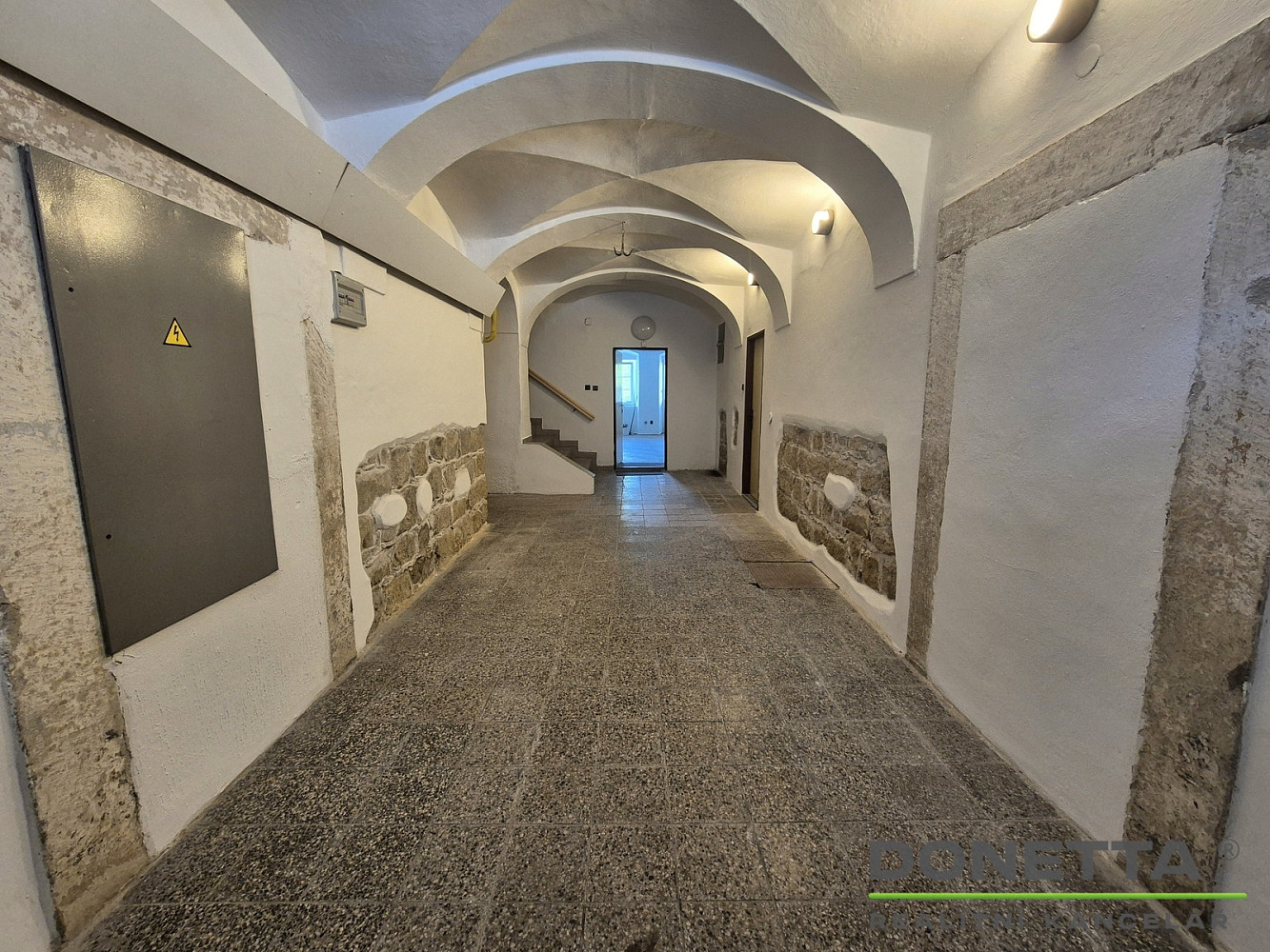 Prodej domu 600 m² s pozemkem 749 m² – fotografie 4