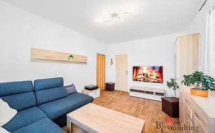 Prodej bytu 3+1 67 m², Pod Makovým vrchem, Holýšov, okres Plzeň-Jih