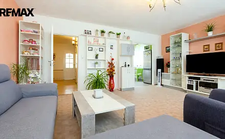 Prodej bytu 3+1 76 m², Na Výsluní, Neratovice, okres Mělník